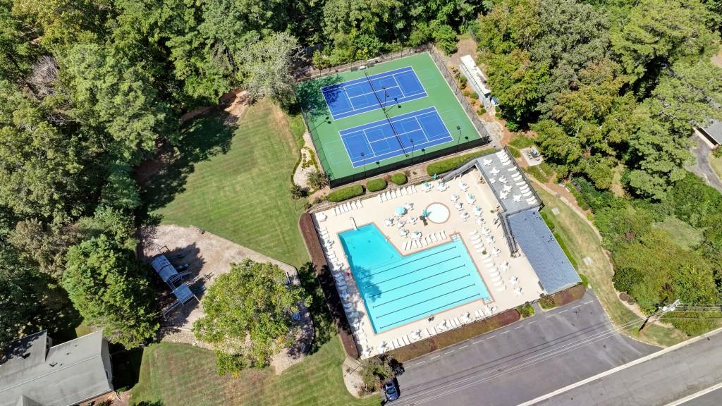 3020 Mountain Trace NE