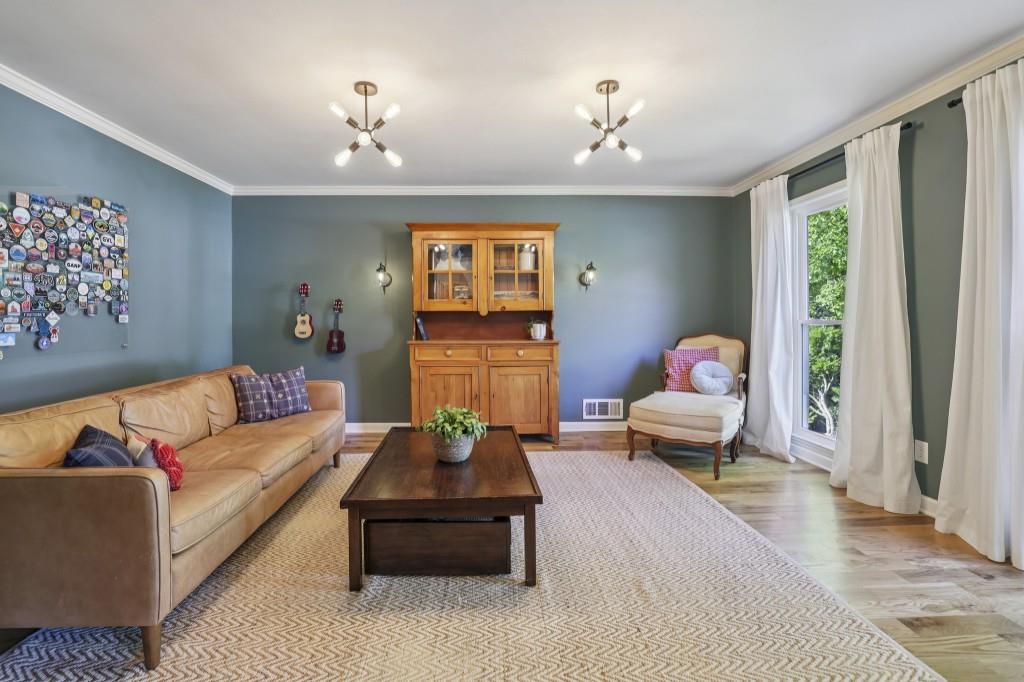 3020 Mountain Trace NE