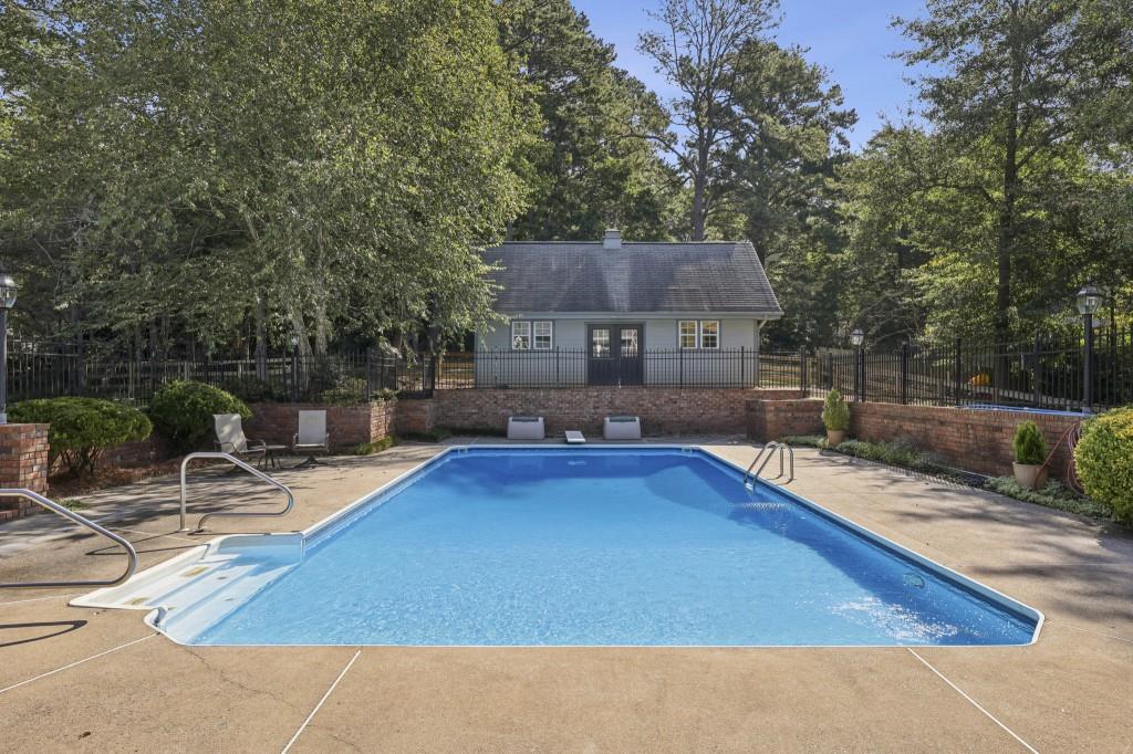 3020 Mountain Trace NE