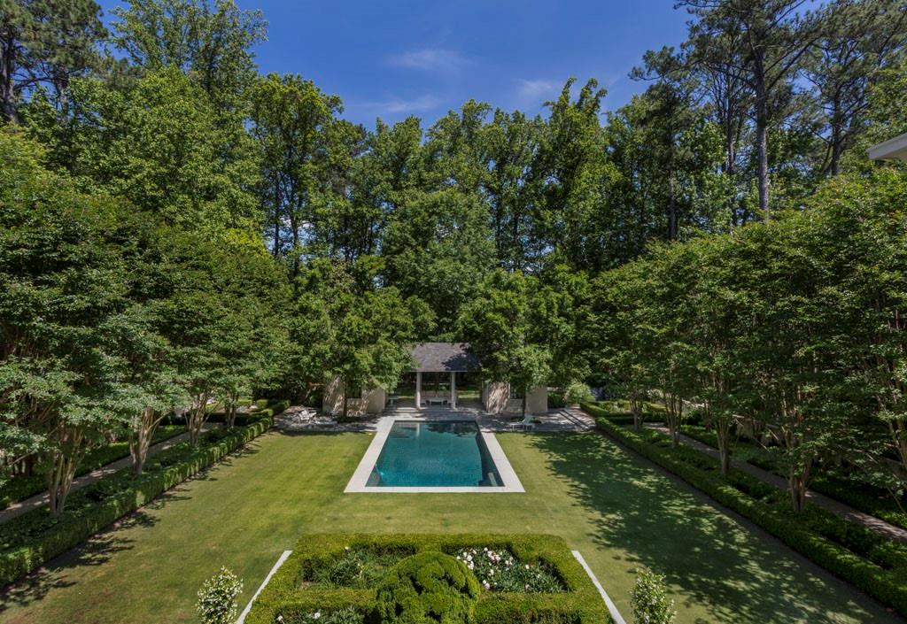 133 Blackland Road NW