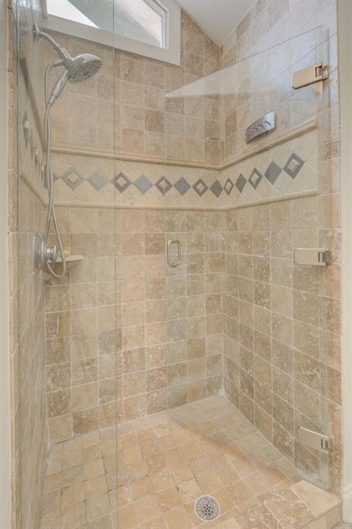 235 Saint Martins Drive SE