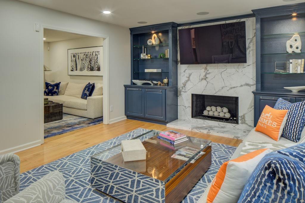 235 Saint Martins Drive SE