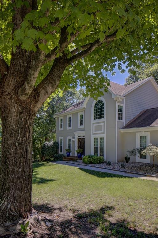 235 Saint Martins Drive SE