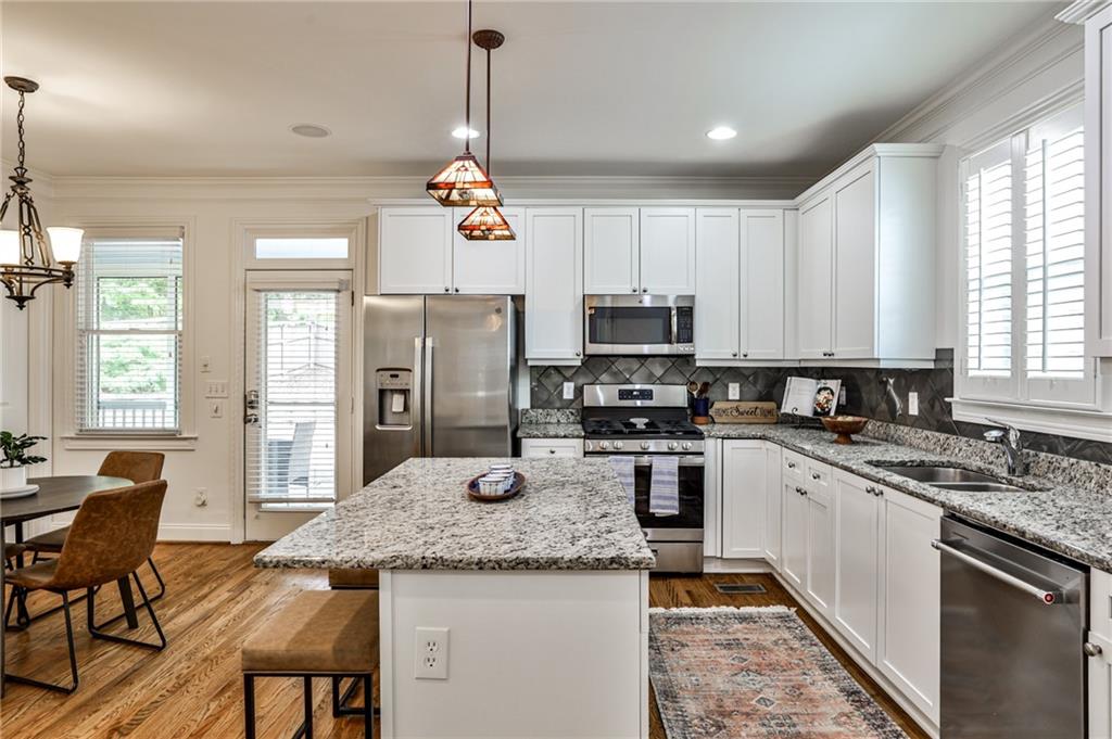 1621 Duncan Drive NW