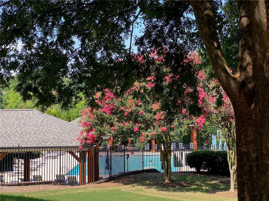 1621 Duncan Drive NW