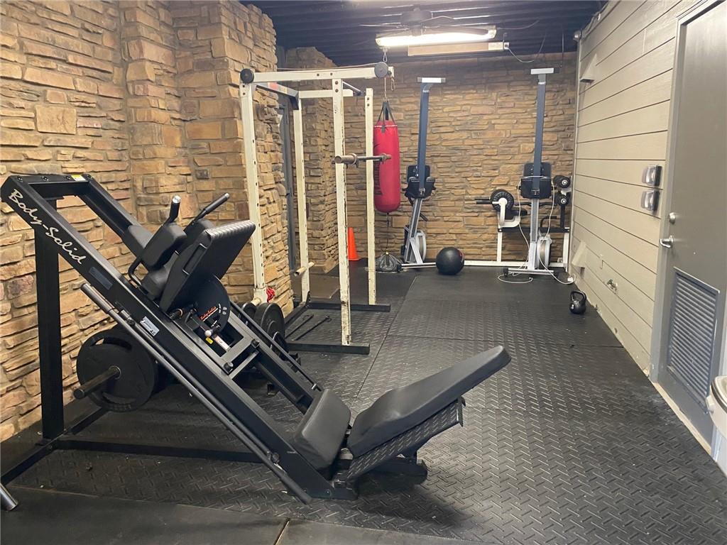 1621 Duncan Drive NW