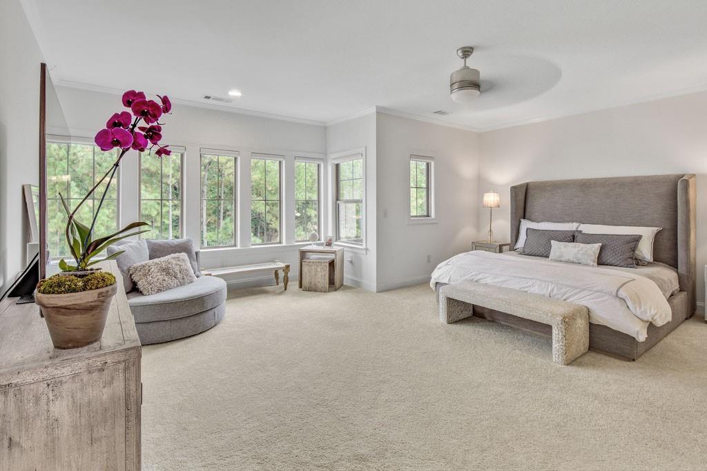 3733 Allegretto Circle