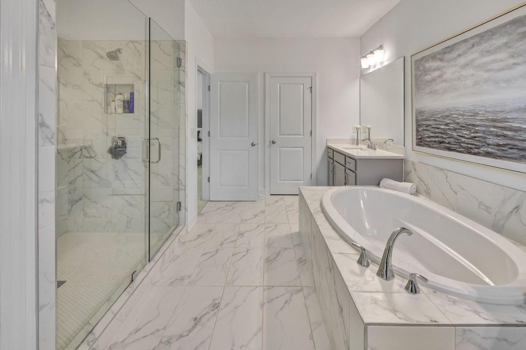 3733 Allegretto Circle