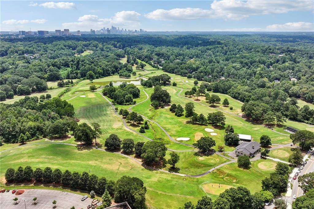 4174 Powers Ferry Road NW