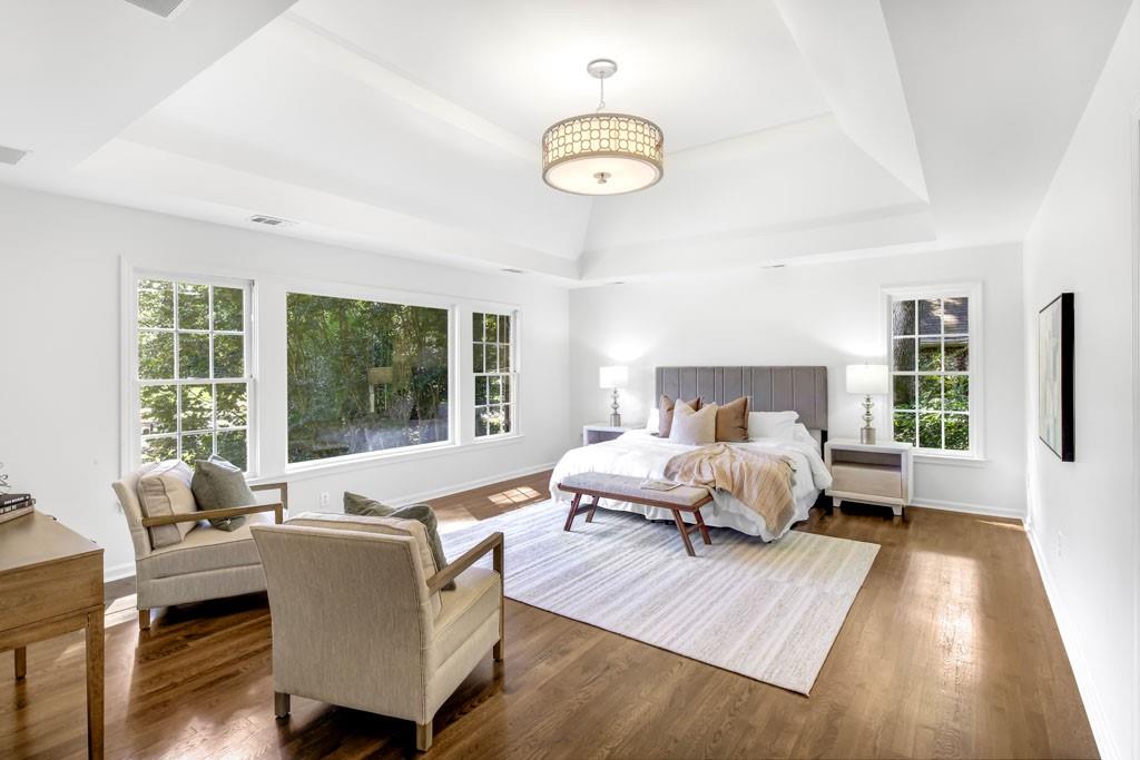 4174 Powers Ferry Road NW