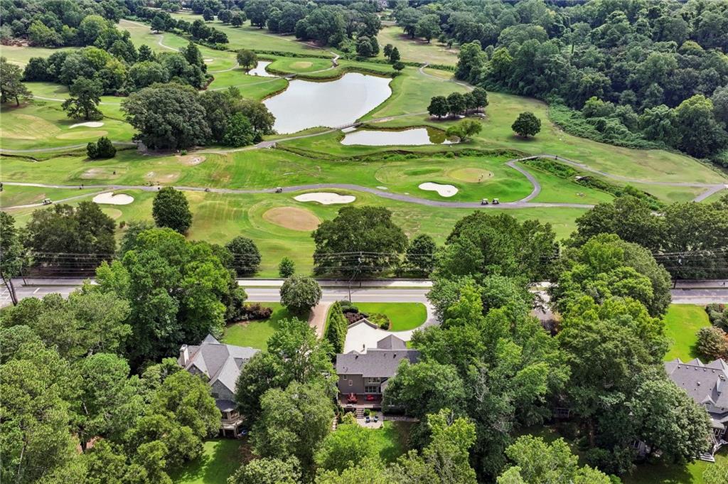 4174 Powers Ferry Road NW