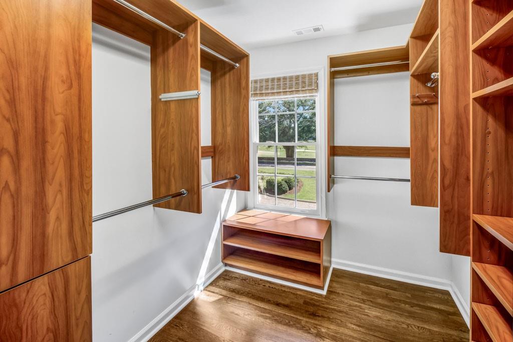 4174 Powers Ferry Road NW