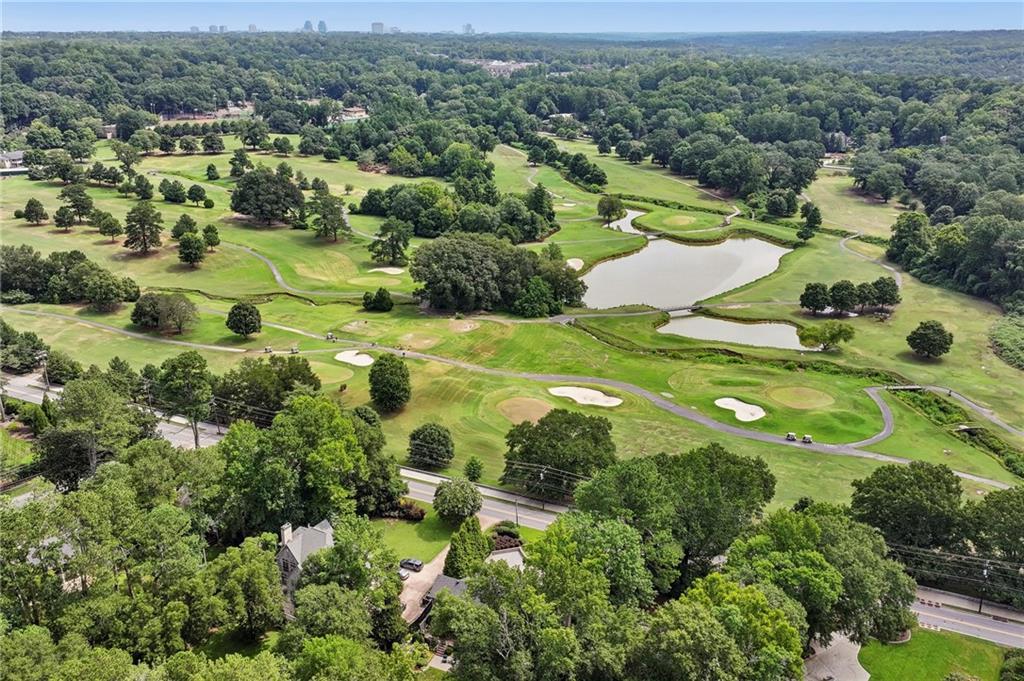 4174 Powers Ferry Road NW