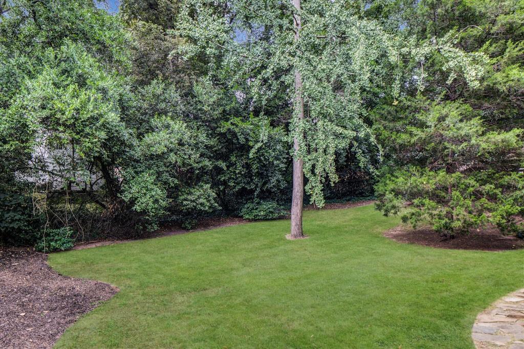 2520 Parkdale Place NE