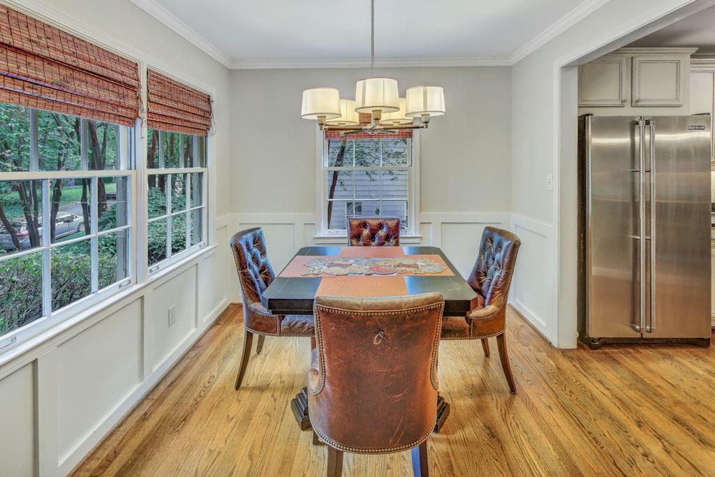 2520 Parkdale Place NE