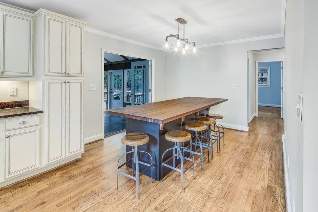 2520 Parkdale Place NE