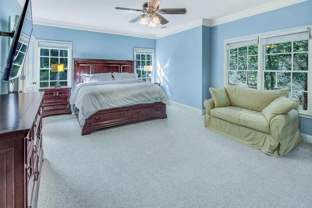 2520 Parkdale Place NE