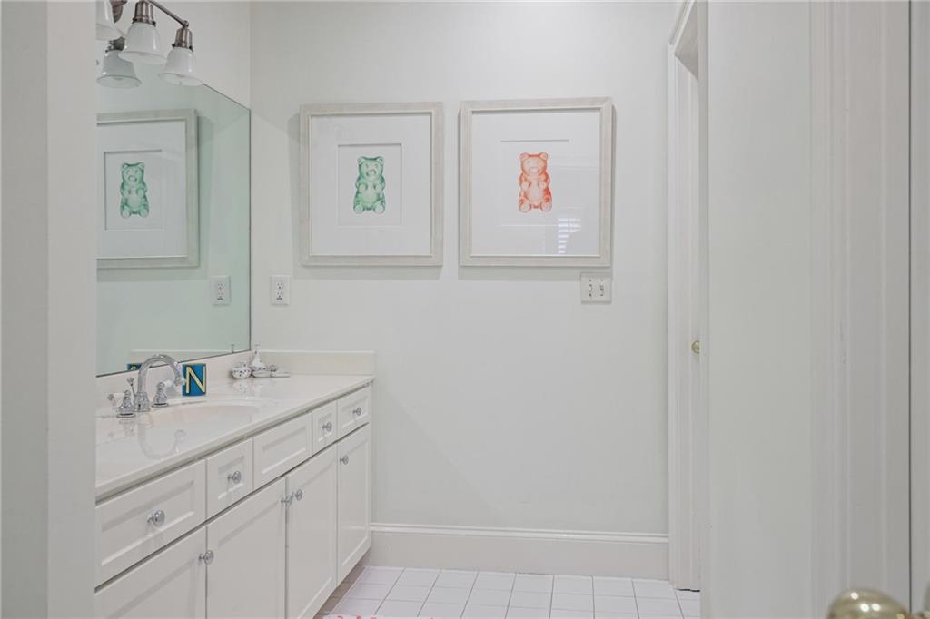 203 Westminster Drive NE