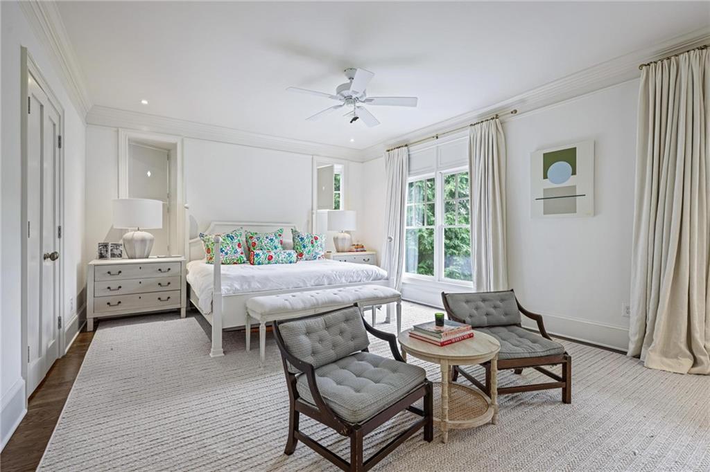 203 Westminster Drive NE