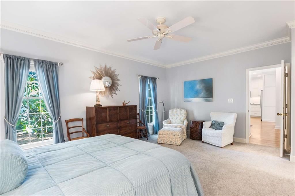 11 Pointe Terrace SE