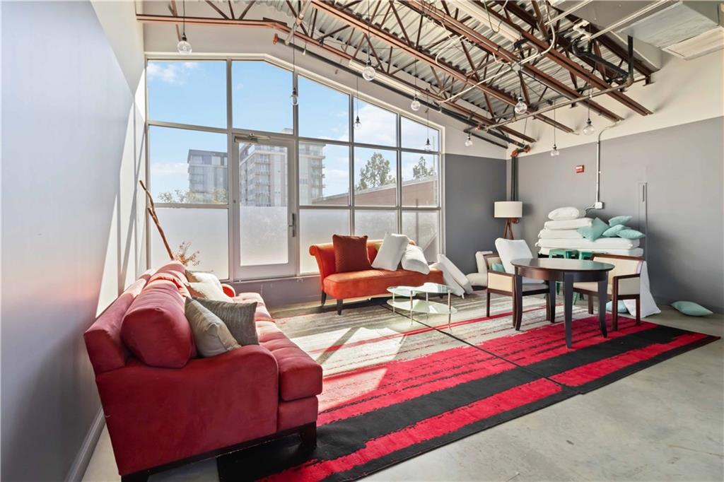 572 Edgewood Avenue NE Unit 106