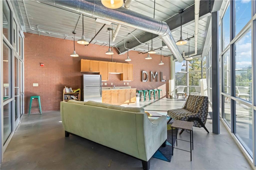 572 Edgewood Avenue NE Unit 106