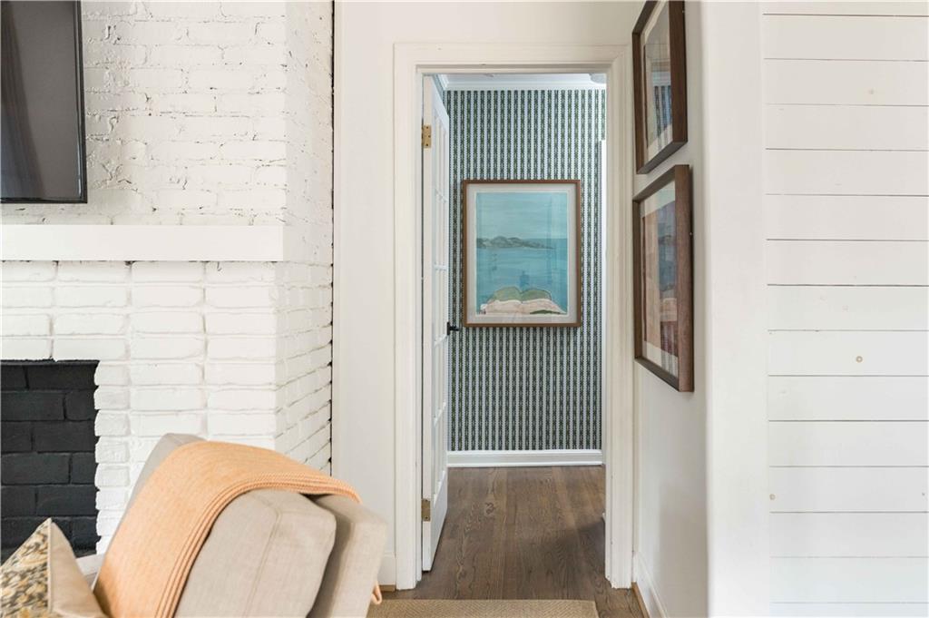 982 Cardova Drive NE