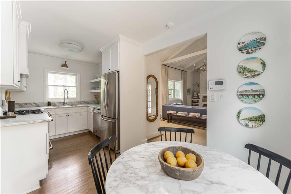 982 Cardova Drive NE