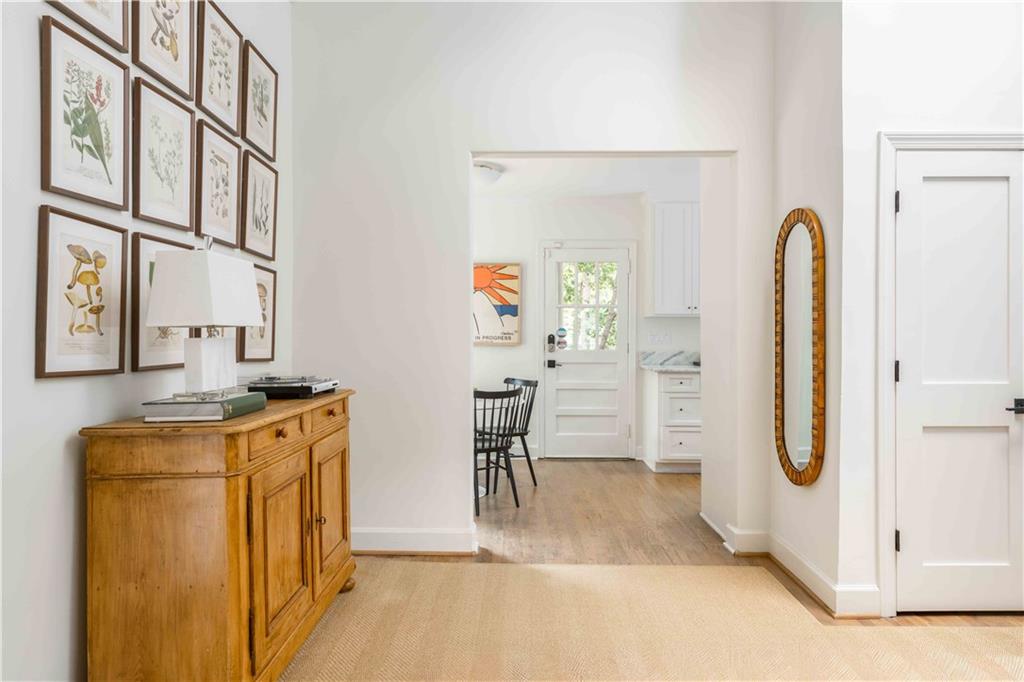 982 Cardova Drive NE