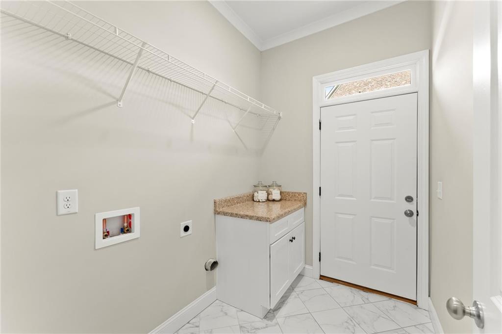 2412 Rosapenna Lane NW