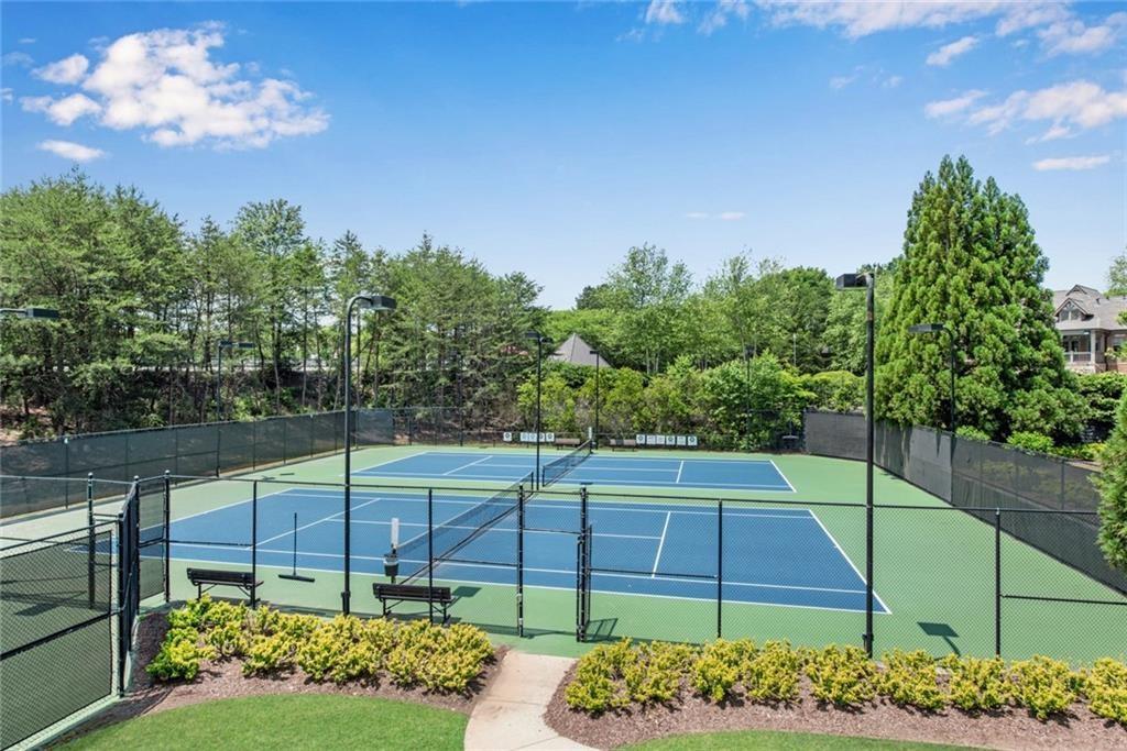 2412 Rosapenna Lane NW