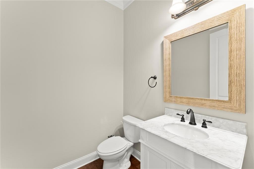 2412 Rosapenna Lane NW