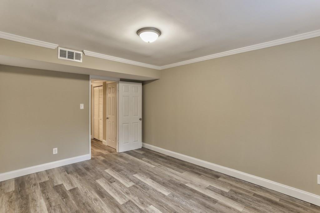 91 Rumson Road Unit A-17