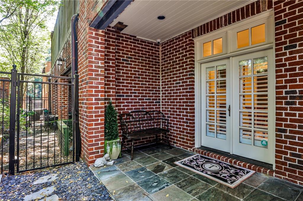 3338 Paces Ferry Avenue SE