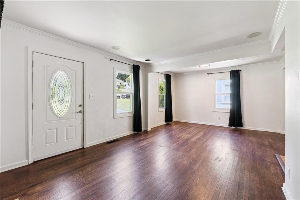 1720 Cecile Avenue SE