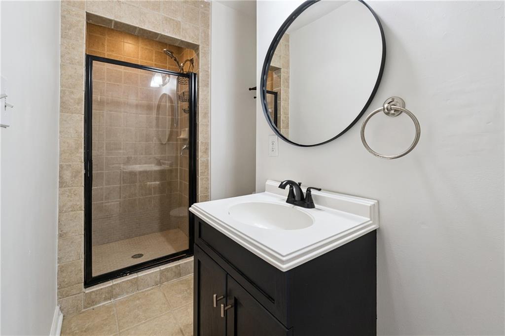 1720 Cecile Avenue SE