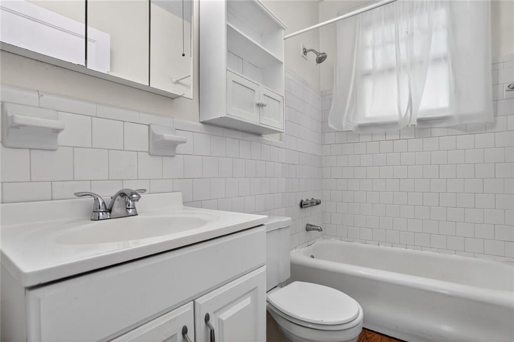 1497 N Morningside Drive NE