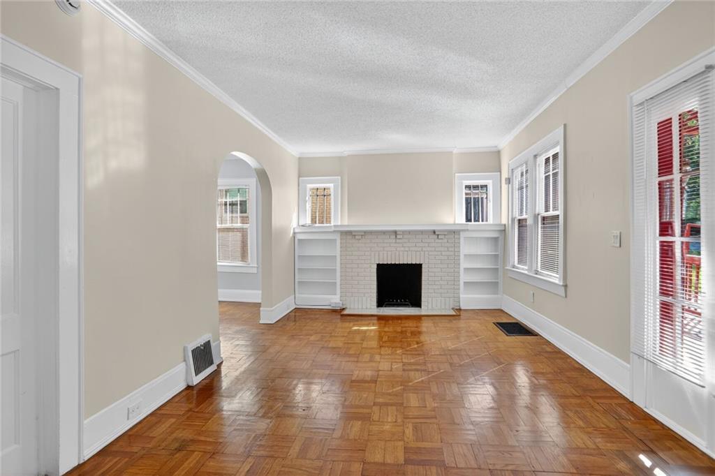 1497 N Morningside Drive NE