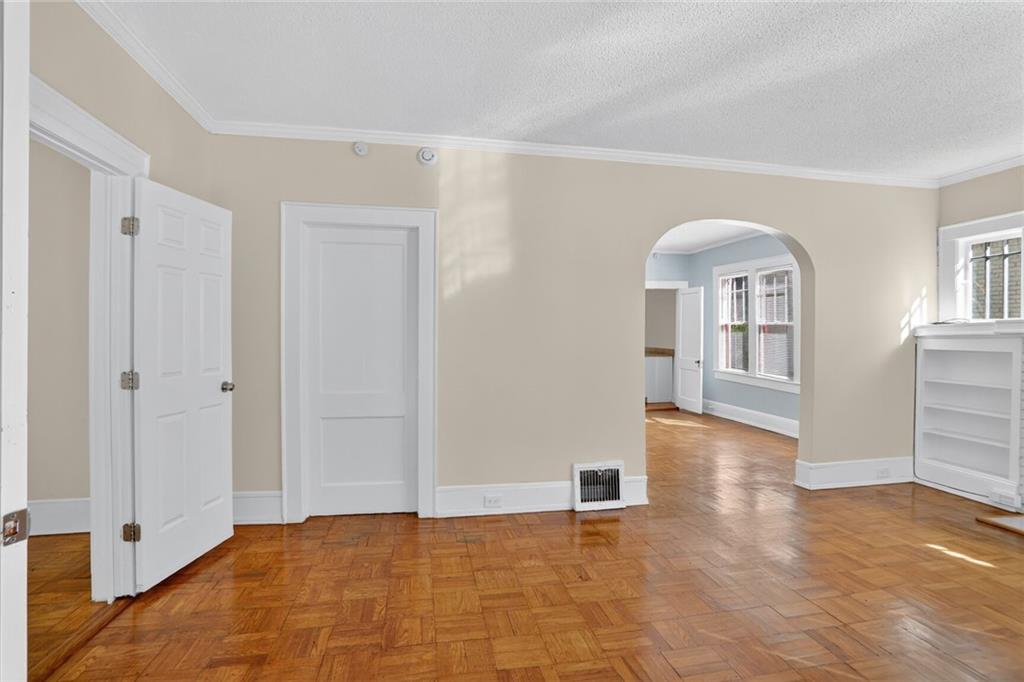 1497 N Morningside Drive NE