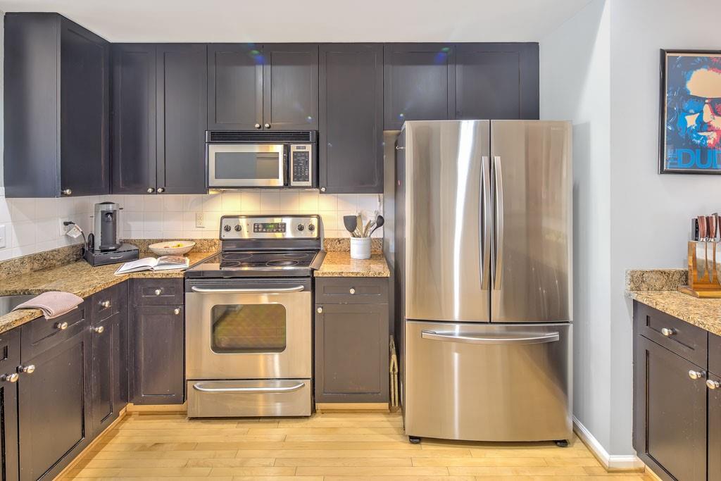 951 Glenwood Avenue SE Unit 1708