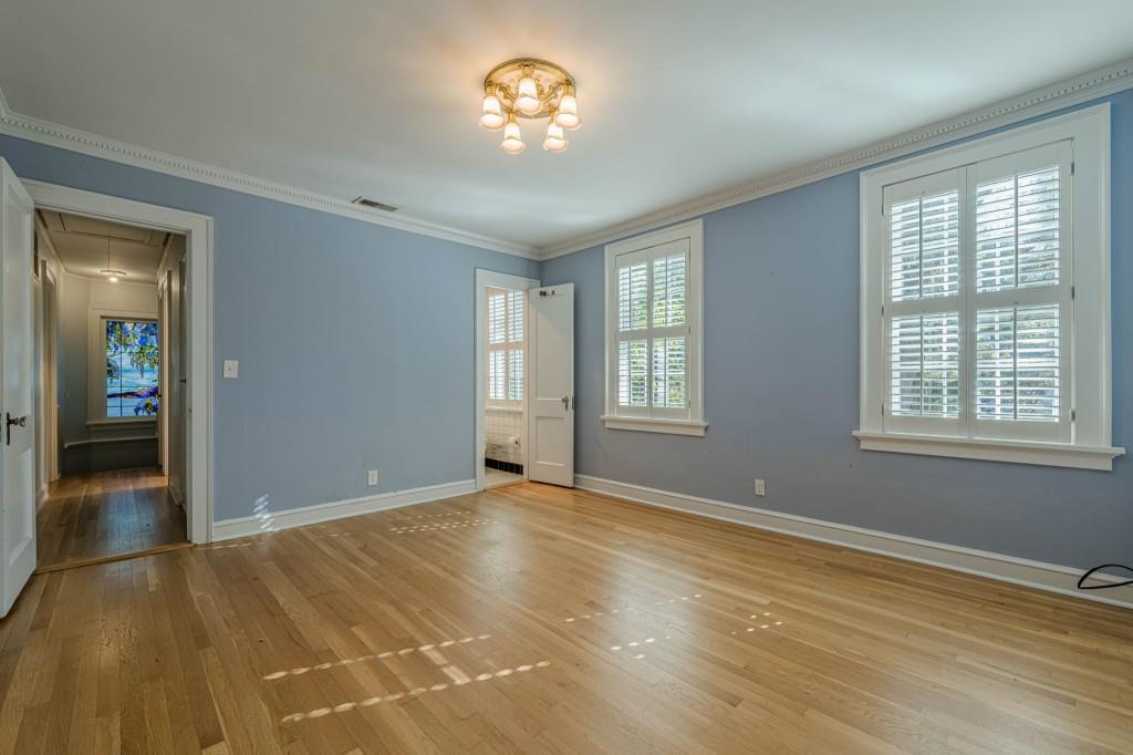419 Collier Road NW
