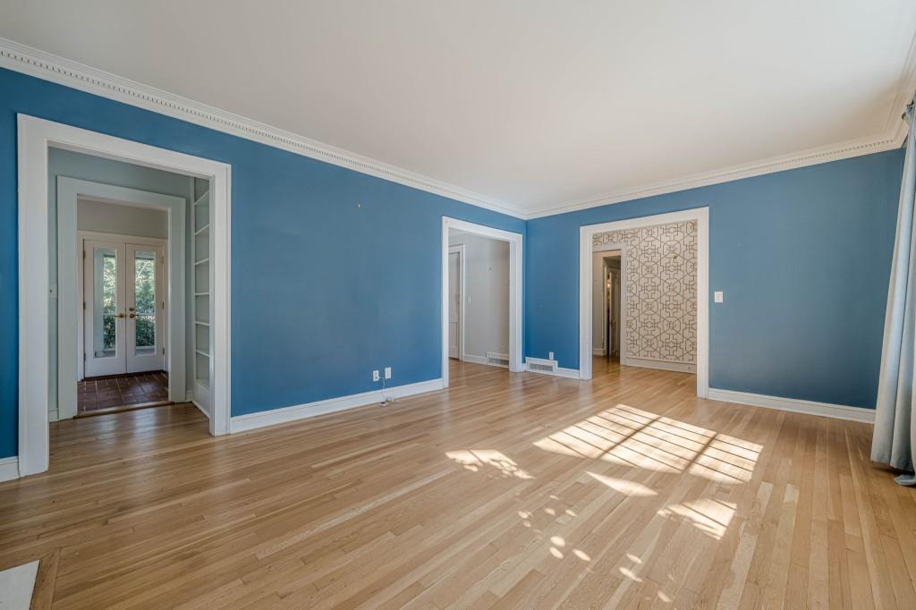 419 Collier Road NW