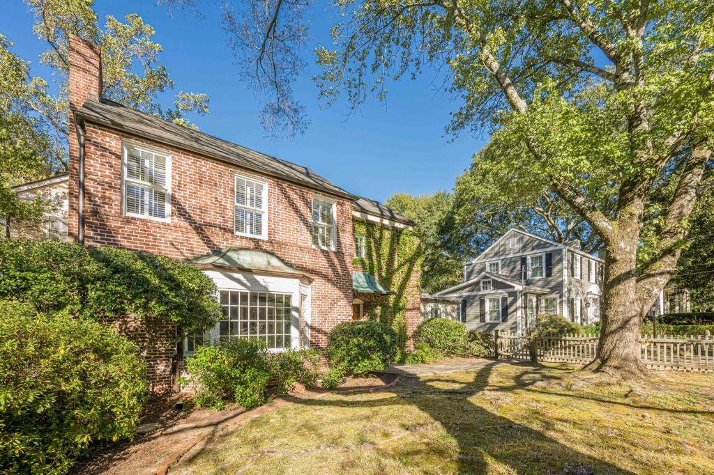 419 Collier Road NW