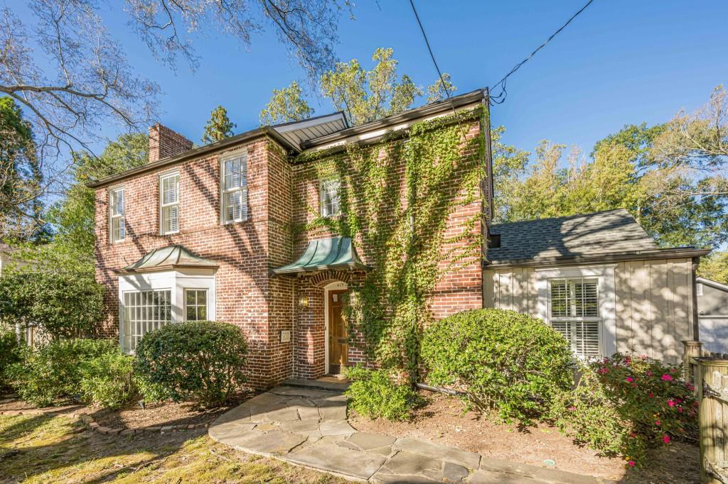419 Collier Road NW