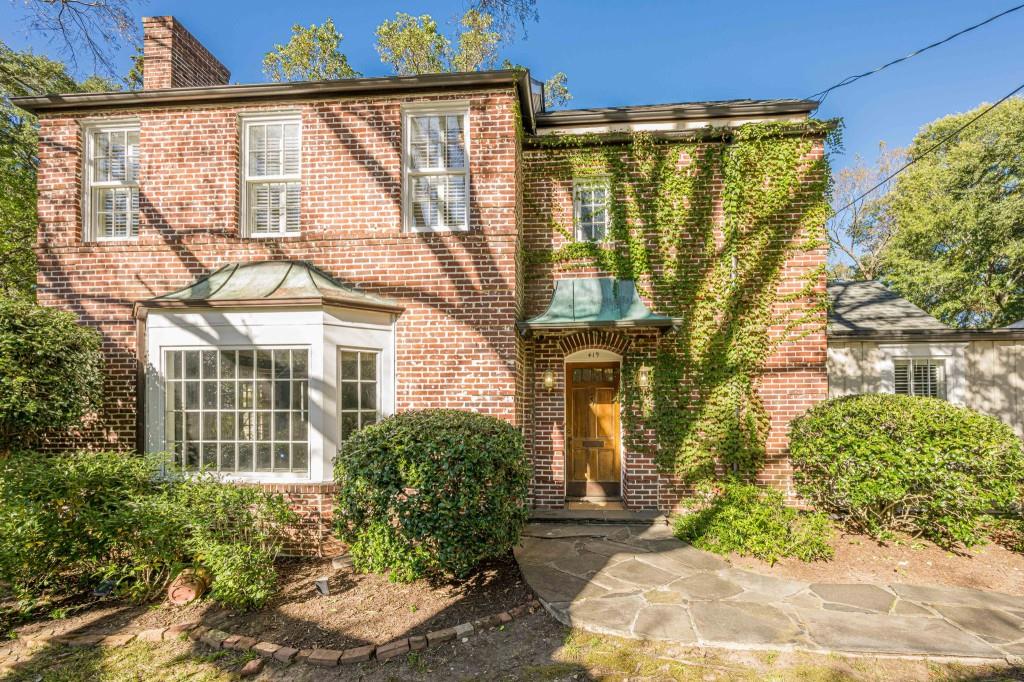 419 Collier Road NW