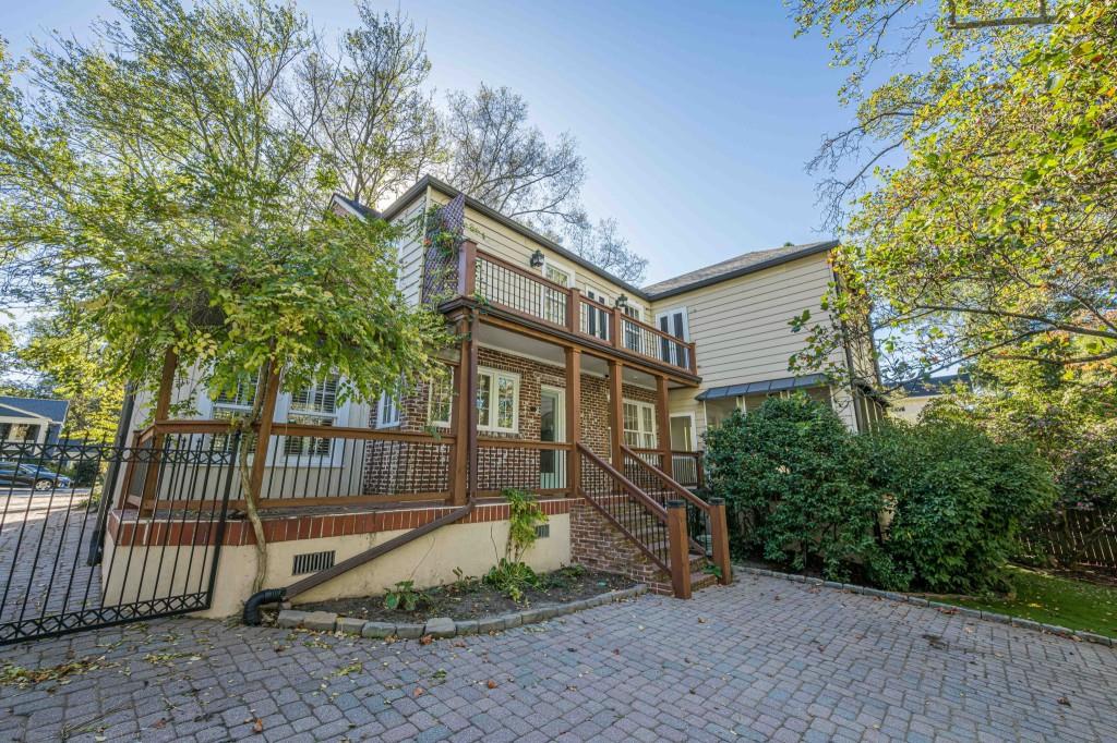 419 Collier Road NW