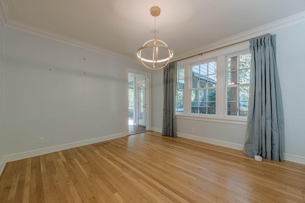 419 Collier Road NW