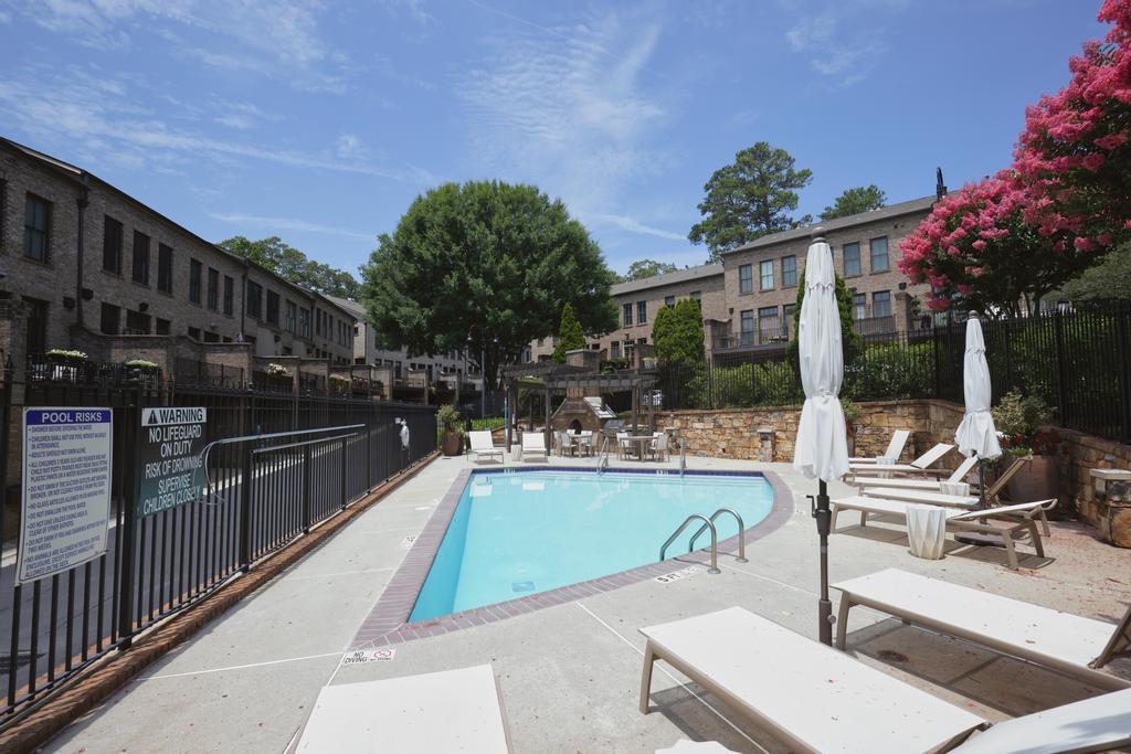 3601 Habersham Road NW