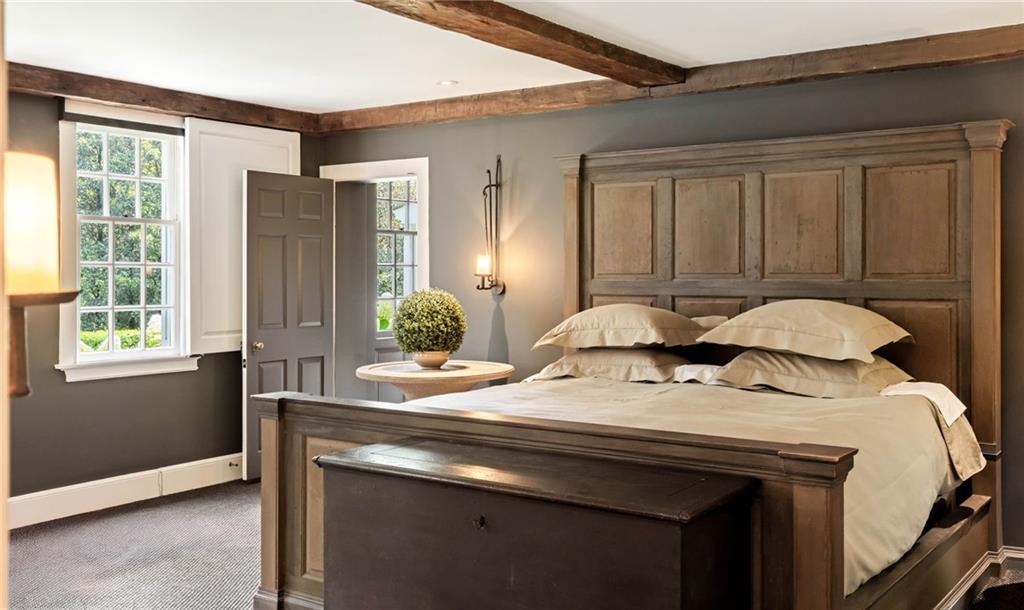 1727 W Paces Ferry Road NW