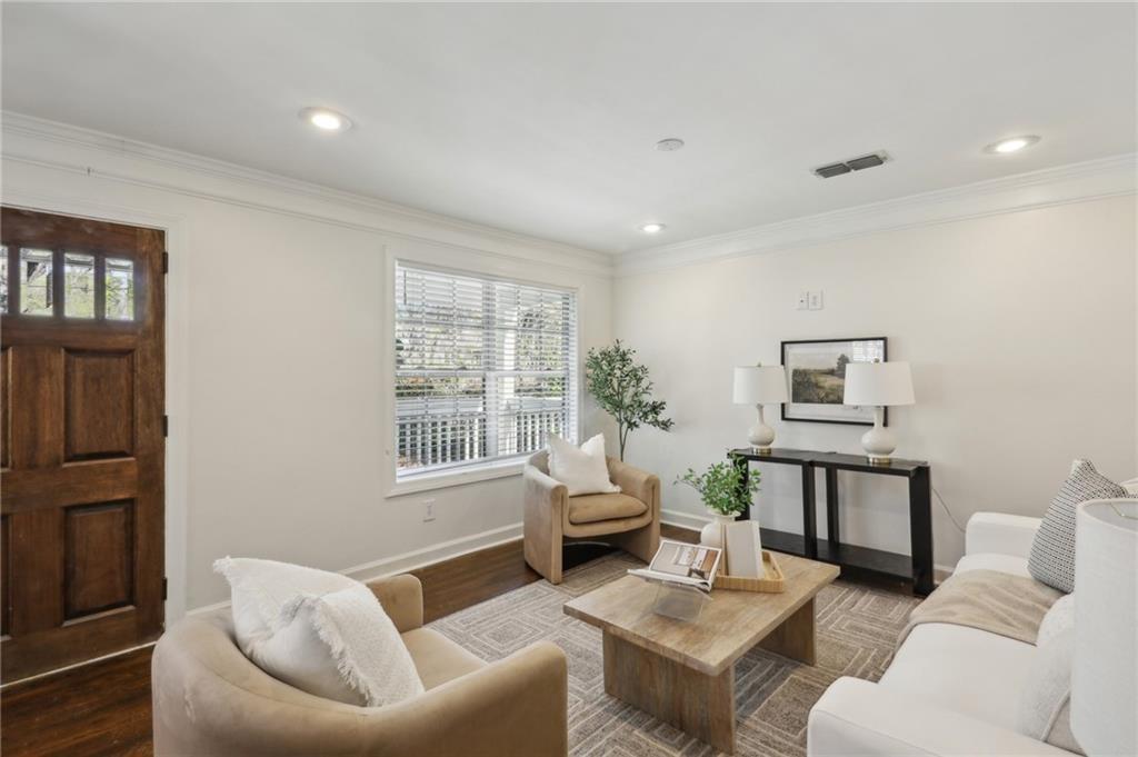 1833 Flat Shoals Road SE